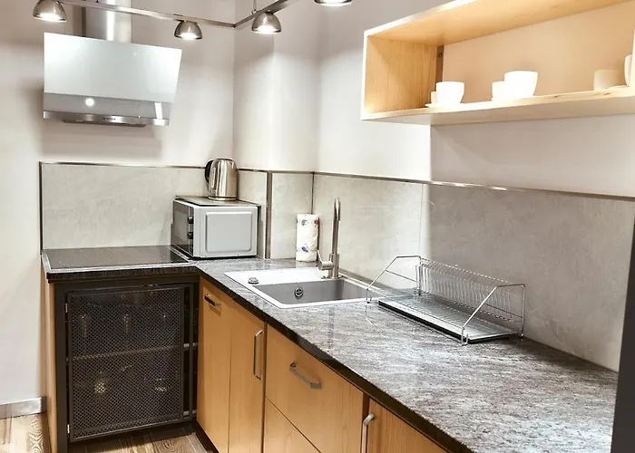 Laguna 7 Maria Apartment